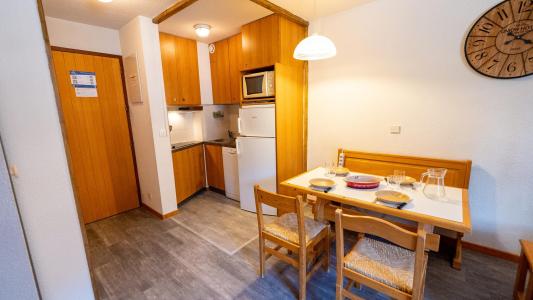 Vacanze in montagna Appartamento 2 stanze per 4 persone (3-107) - Résidence les Mélezets - Valfréjus - Soggiorno