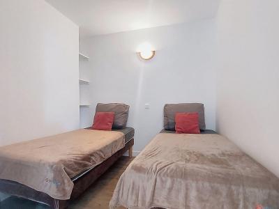 Holiday in mountain resort 2 room apartment 5 people (1) - Résidence Les Olympiades - Val Thorens - Accommodation