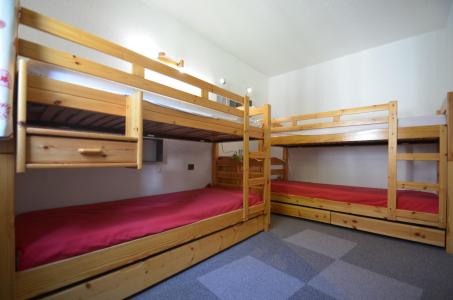Vakantie in de bergen Appartement 3 kamers 10 personen - Résidence les Origanes - Les Menuires - Kamer