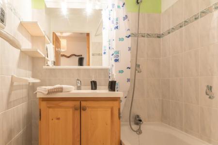 Holiday in mountain resort 2 room apartment cabin 4 people (204) - Résidence les Peyronilles - Serre Chevalier - Bathroom