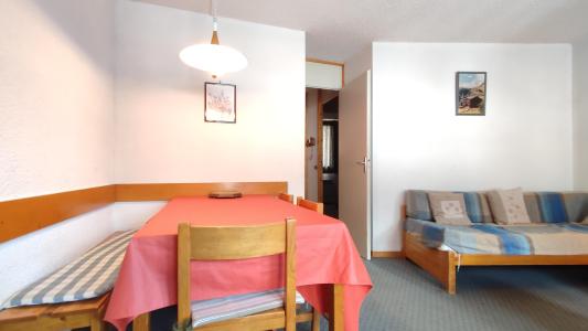 Holiday in mountain resort 3 room apartment 7 people (034) - Résidence les Roches Blanches - Valmorel - Accommodation