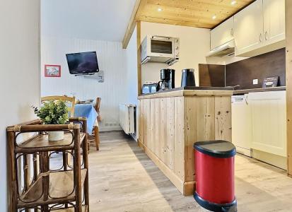 Holiday in mountain resort 4 room apartment 8 people - Résidence les Roches Rouges A ou B - Tignes - Kitchen