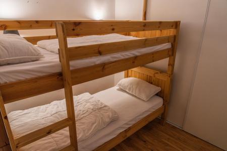 Urlaub in den Bergen 2-Zimmer-Appartment für 4 Personen (2221) - Résidence les Silènes - Les Orres - Schlafzimmer