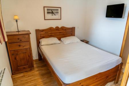 Urlaub in den Bergen 2-Zimmer-Holzhütte für 6 Personen (2219) - Résidence les Silènes - Les Orres - Schlafzimmer