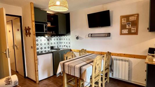 Vakantie in de bergen Appartement 2 kamers 5 personen (70) - Résidence les Solaires - Alpe d'Huez - Woonkamer