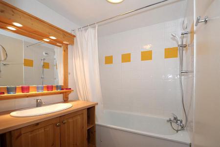 Holiday in mountain resort 2 room apartment 5 people (506) - Résidence les Soldanelles A - Les Menuires - Accommodation