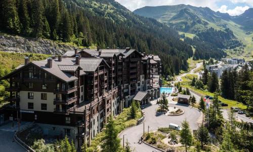 Аренда на лыжном курорте Résidence les Terrasses d'Eos - MH - Flaine - летом под открытым небом