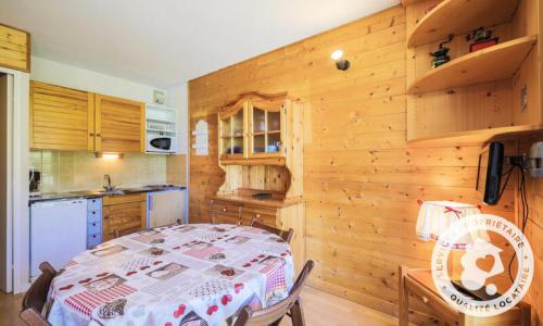 Location au ski Studio 4 personnes (Confort 25m²-3) - Résidence les Trois Soleils -MH - La Joue du Loup - Table