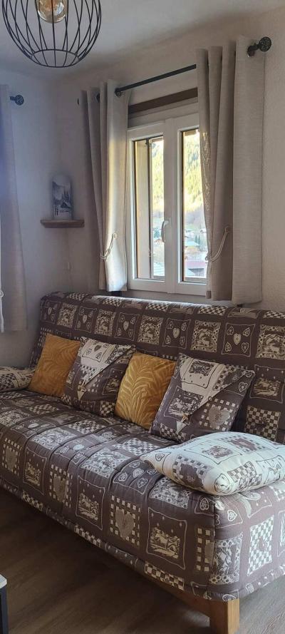 Urlaub in den Bergen 3-Zimmer-Appartment für 6 Personen (A12) - Résidence Les Tyroliens - Châtel - Wohnzimmer