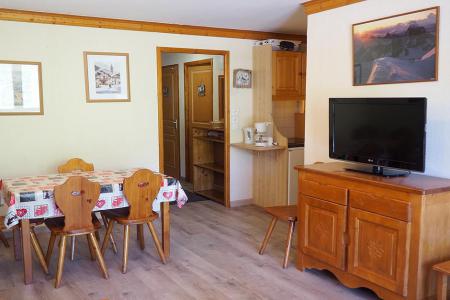 Urlaub in den Bergen 3-Zimmer-Appartment für 6 Personen (504) - Résidence les Valmonts - Les Menuires - Wohnzimmer