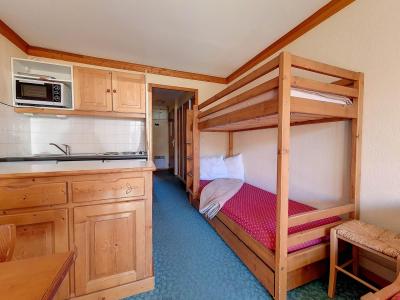 Vakantie in de bergen Appartement 2 kamers 4 personen (408) - Résidence les Valmonts - Les Menuires - Woonkamer