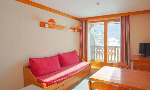 Rent in ski resort 2 room apartment 4 people (Sélection 32m²-6) - Résidence les Valmonts - Maeva Home - Les Menuires - Summer outside