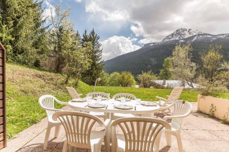 Vacaciones en montaña Apartamento 4 piezas 4-6 personas (001) - Résidence les Vergers de l'Adret - Serre Chevalier - Terraza