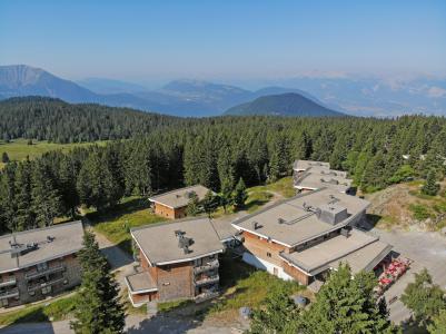 Vacances en montagne Résidence les Villages du Bachat - Chamrousse - Extérieur été