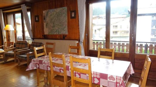 Vacances en montagne Appartement 5 pièces 8 personnes - Résidence Lumina - Les Gets - Séjour