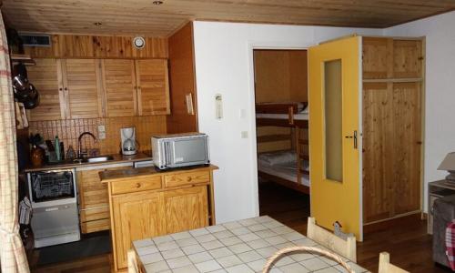 Аренда на лыжном курорте Квартира студия для 4 чел. (27m²-1) - Résidence Lupins - Alpe d'Huez - летом под открытым небом