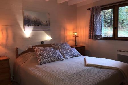 Urlaub in den Bergen 4 Zimmer Chalet für 6 Personen (2) - Résidence Lyckrete - La Clusaz - Schlafzimmer