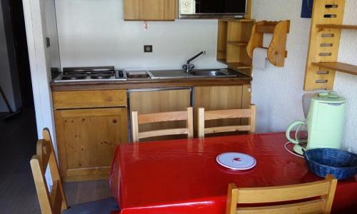 Rent in ski resort Studio 4 people (20m²) - Résidence Maison De L'Alpe - Alpe d'Huez - Living room