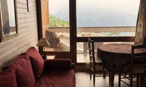 Rent in ski resort Studio 4 people (25m²) - Résidence Maison De L'Alpe - Alpe d'Huez - Living room