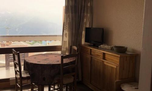 Rent in ski resort Studio 4 people (25m²) - Résidence Maison De L'Alpe - Alpe d'Huez - Living room