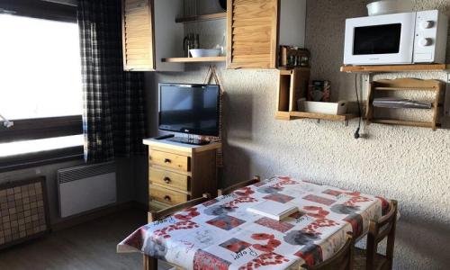 Rent in ski resort Studio 4 people (20m²) - Résidence Maison De L'Alpe - Alpe d'Huez - Living room
