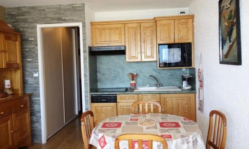 Rent in ski resort Studio 4 people (27m²) - Résidence Maison De L'Alpe - Alpe d'Huez