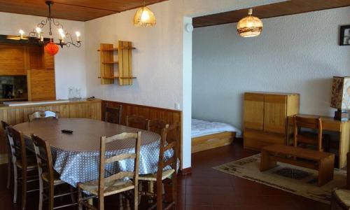 Rent in ski resort 4 room apartment 10 people (92m²) - Résidence Majestic I - Alpe d'Huez - Living room