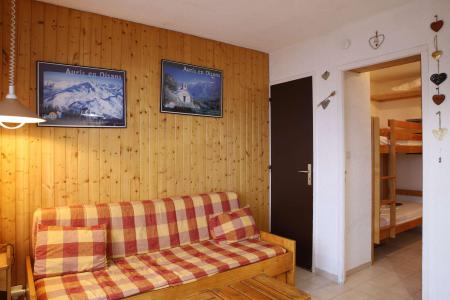 Holiday in mountain resort Studio sleeping corner 3 people (001) - Résidence Martagons A - Auris en Oisans
