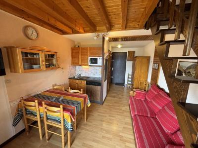 Vacanze in montagna Appartamento 2 stanze con mezzanino per 4 persone (AEO014-034) - Résidence Meije I - Auris en Oisans - Soggiorno