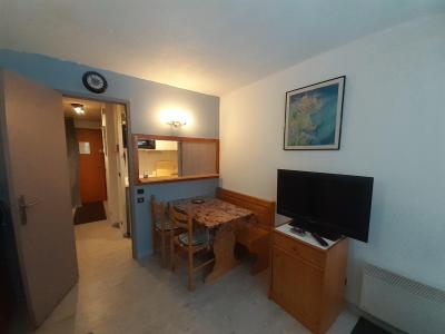 Vakantie in de bergen Studio 3 personen (M1-230) - Résidence Melezets 1 - Valfréjus - Woonkamer