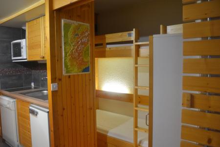 Holiday in mountain resort Studio sleeping corner 4 people (117) - Résidence Miravidi - Les Arcs - Bedroom