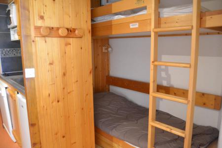 Holiday in mountain resort Studio sleeping corner 4 people (509) - Résidence Miravidi - Les Arcs - Bedroom