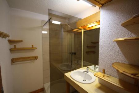 Vacaciones en montaña Apartamento 2 piezas para 6 personas (122) - Résidence Mont Blanc A - Les Saisies - Cuarto de ducha