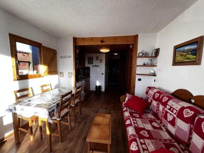 Vacances en montagne Studio coin montagne 4 personnes (112) - Résidence Mont Blanc A - Les Saisies - Séjour