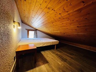 Holiday in mountain resort 2 room mezzanine apartment 6 people (221) - Résidence Mont Blanc B - Les Saisies