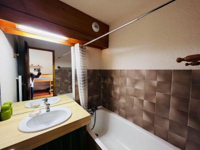 Vacances en montagne Studio coin montagne 4 personnes (213) - Résidence Mont Blanc B - Les Saisies - Salle de bain