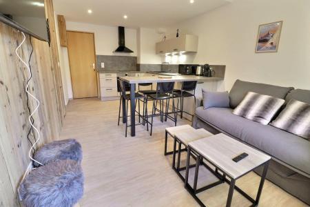 Holiday in mountain resort 2 room apartment 4 people (19) - Résidence Mont Vallon - Méribel-Mottaret - Living room