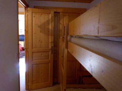 Vacaciones en montaña Apartamento 2 piezas cabina para 7 personas (021) - Résidence Moraine - Méribel-Mottaret - Camas literas