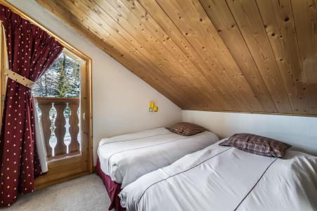 Holiday in mountain resort 6 room duplex apartment 12 people (11) - Résidence Myosotis - Méribel - Bedroom