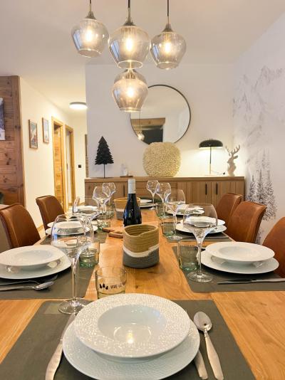 Vacaciones en montaña Apartamento 4 piezas para 8 personas - Résidence Nagano - Les Gets - Comedor