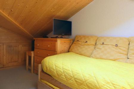 Vacances en montagne Appartement duplex 4 pièces 6 personnes (12) - Résidence Olympie II - Méribel-Mottaret - Cabine mansardée