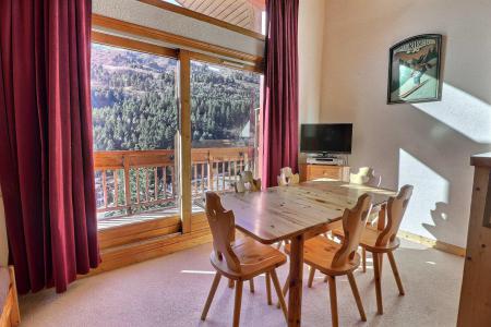 Vacances en montagne Appartement duplex 4 pièces 6 personnes (12) - Résidence Olympie II - Méribel-Mottaret - Séjour