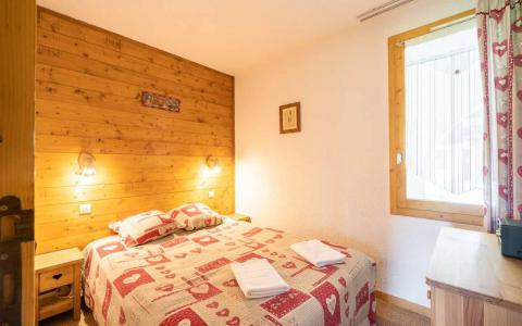 Holiday in mountain resort 3 room apartment 6 people (G246) - Résidence Orgentil - Valmorel - Bedroom