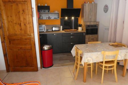 Holiday in mountain resort 3 room apartment 6 people (7) - Résidence Oucanes - Réallon - Accommodation