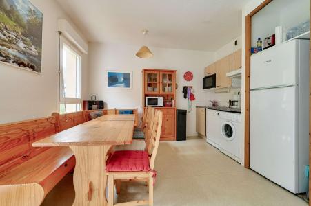 Vacances en montagne Appartement 3 pièces cabine 8 personnes (PM93) - Résidence Oustal - Barèges/La Mongie - Coin repas