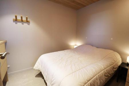 Holiday in mountain resort 3 room apartment cabin 8 people - Résidence Outa - Les Gets - Bedroom