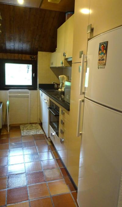 Holiday in mountain resort 2 room duplex apartment 5 people - Résidence Pameo - Les Gets - Kitchenette