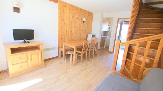 Vacanze in montagna Appartamento su due piani 3 stanze per 7 persone (CH17) - Résidence Parc aux Etoiles - Puy-Saint-Vincent