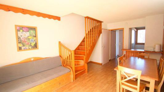 Vacanze in montagna Appartamento su due piani 3 stanze per 7 persone (CH18) - Résidence Parc aux Etoiles - Puy-Saint-Vincent