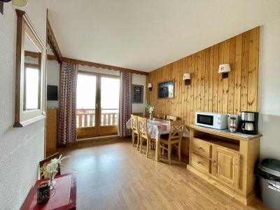 Vacances en montagne Appartement 3 pièces 6 personnes (C214) - Résidence Parc aux Etoiles - Puy-Saint-Vincent